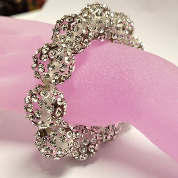 Crystal Stretch Ball Bracelet - Picture 16 of 16